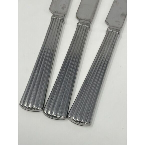 Reed & Barton TRINITY HALL Stainless Glossy Place Dinner Knives 9 5/8” Set Of 3 - Picture 4 of 5